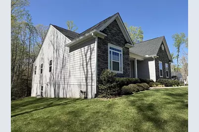 8005 Ashford Drive, Fredericksburg, VA 22407 - Photo 16