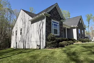 8005 Ashford Dr, Fredericksburg, VA 22407 - Photo 16