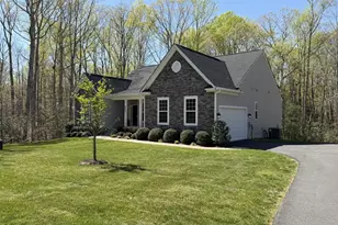 8005 Ashford Dr, Fredericksburg, VA 22407 - Photo 8