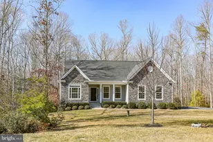 8005 Ashford Dr, Fredericksburg, VA 22407 - Photo 4