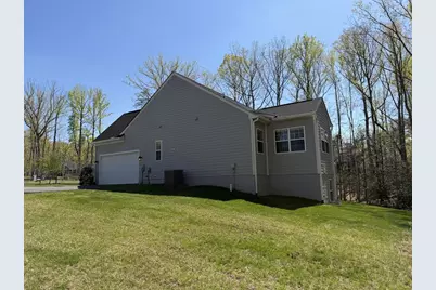8005 Ashford Drive, Fredericksburg, VA 22407 - Photo 12