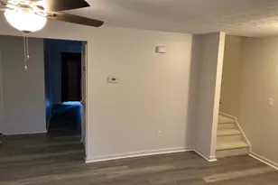 2910 Broyhill Ct, Fredericksburg, VA 22408 - Photo 4