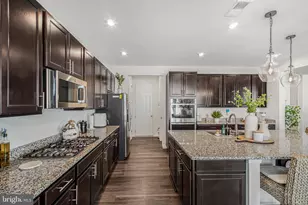 10103 Governors Ln, Fredericksburg, VA 22408 - Photo 20