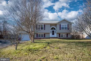 8802 Kent Ct, Fredericksburg, VA 22408 - Photo 6