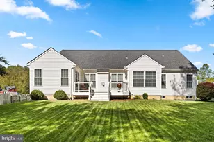 10202 Spring Creek Dr, Spotsylvania, VA 22553 - Photo 4