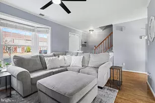 300 Clay St, Fredericksburg, VA 22408 - Photo 4