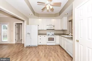 6807 Carmel Ln, Fredericksburg, VA 22407 - Photo 4