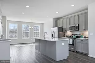 3711 Allington Ct, Fredericksburg, VA 22408 - Photo 2