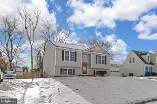 10733 Allie Dr, Fredericksburg, VA 22408 - Photo 6