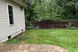 113 Hotchkiss St, Fredericksburg, VA 22408 - Photo 8