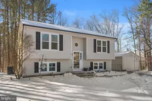 11506 Timberwood Rd, Locust Grove, VA 22508 - Photo 2