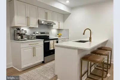 10402 Laurel Ridge Way #BASEMENT APT, Fredericksburg, VA 22408 - Photo 2