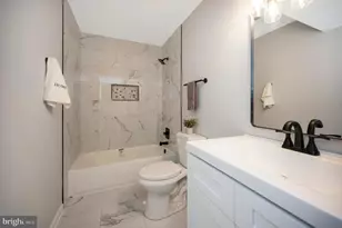 8006 Blossom Wood Ct, Fredericksburg, VA 22407 - Photo 36