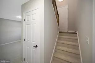 8006 Blossom Wood Ct, Fredericksburg, VA 22407 - Photo 30