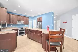 5825 Deep Creek Dr, Fredericksburg, VA 22407 - Photo 6