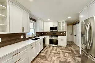 4511 Cornwall Ct, Fredericksburg, VA 22408 - Photo 8