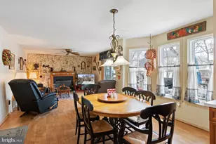 7211 Lord Barton Dr, Fredericksburg, VA 22407 - Photo 18