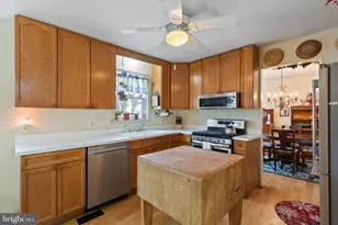 7211 Lord Barton Dr, Fredericksburg, VA 22407 - Photo 16