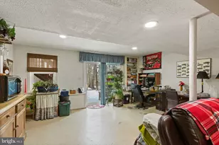 7211 Lord Barton Dr, Fredericksburg, VA 22407 - Photo 40