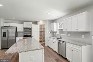 7102 Eckert Ct, Fredericksburg, VA 22407 - Photo 6