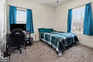 2724 Patriot Ln, Fredericksburg, VA 22408 - Photo 16