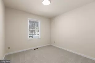 5404 Leavells Crossing Dr, Fredericksburg, VA 22407 - Photo 24