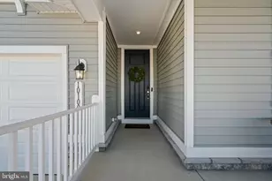 10100 Governors Ln, Fredericksburg, VA 22408 - Photo 4