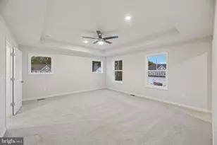 6511 Wild Orchid Ct, Fredericksburg, VA 22407 - Photo 4