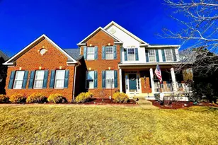 5823 Deep Creek Dr, Fredericksburg, VA 22407 - Photo 2