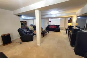 5823 Deep Creek Dr, Fredericksburg, VA 22407 - Photo 8