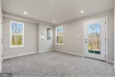 9399 Edenderry Dr, Fredericksburg, VA 22408 - Photo 4