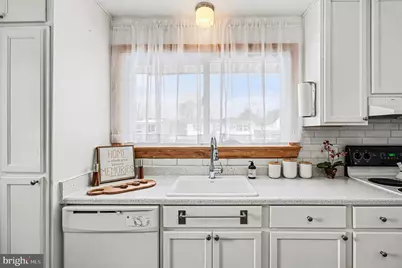 300 Hamilton Street, Fredericksburg, VA 22408 - Photo 4