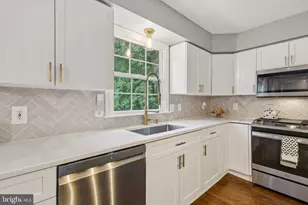 12126 Kingswood Blvd, Fredericksburg, VA 22408 - Photo 8