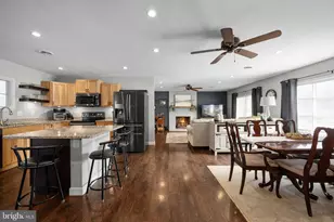 10412 Hillside Ln, Fredericksburg, VA 22408 - Photo 16