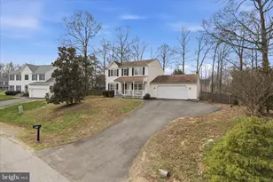 9502 Cameo St, Fredericksburg, VA 22408 - Photo 2