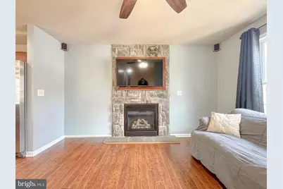 402 Butternut Drive, Fredericksburg, VA 22408 - Photo 4