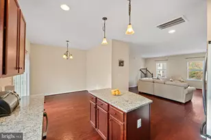 2210 Mallard Landing Dr, Fredericksburg, VA 22408 - Photo 6