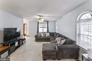 5413 O'Bryant Ct, Fredericksburg, VA 22407 - Photo 6