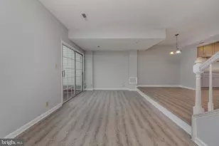 2211 Minnear St, Fredericksburg, VA 22407 - Photo 2