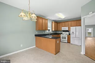 6611 Twin Cedars Ct, Fredericksburg, VA 22407 - Photo 8