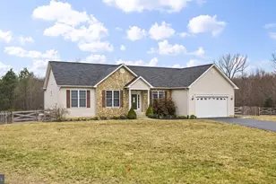 6917 Cloudy Way, Spotsylvania, VA 22551 - Photo 2