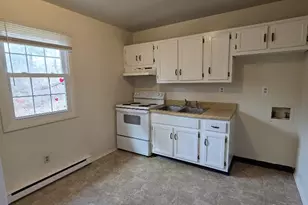 10408 Leavells Rd, Fredericksburg, VA 22407 - Photo 2