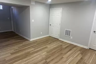 905 Taskforce Dr, Fredericksburg, VA 22407 - Photo 10