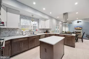 3623 Carolina Ct, Fredericksburg, VA 22408 - Photo 2