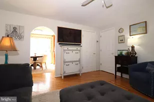6014 Windsor Dr, Fredericksburg, VA 22407 - Photo 8