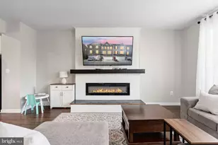 9712 Cedarmass Cir, Fredericksburg, VA 22408 - Photo 10