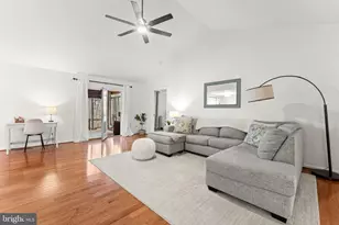 10111 Oat Lands Pl, Fredericksburg, VA 22408 - Photo 10