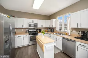 6808 Robnel Ct, Fredericksburg, VA 22407 - Photo 20