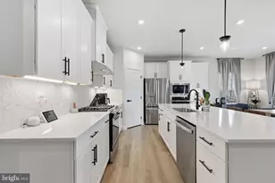 8705 Davis Ct, Spotsylvania, VA 22553 - Photo 10