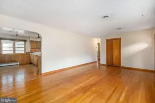 8710 Thornton Rolling Rd, Fredericksburg, VA 22408 - Photo 4